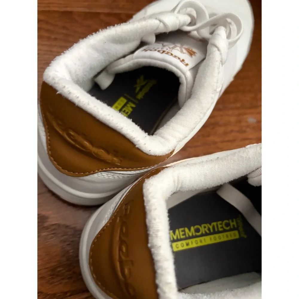 Reebok Classic Techque T Mens White Tan Gum Leather Sneakers GY6445 Size 9‎